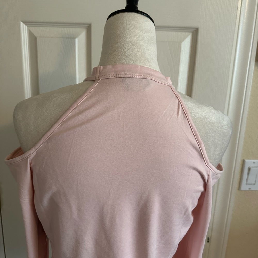 BEBE Top - Picture 3 of 4